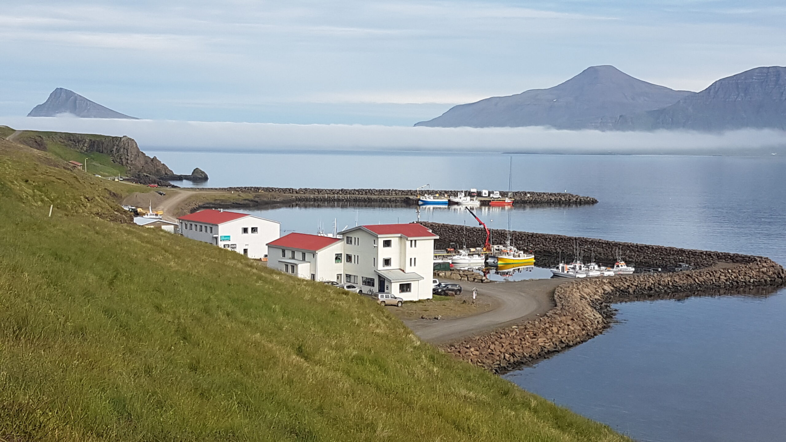 Grundversorgung in Islands dünn besiedelten Regionen: Fördermittel der Regierung vergeben