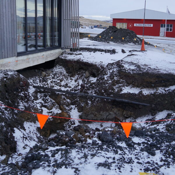 Schadensbewertung in Grindavík: Welche Häuser sind nach der geotechnischen Untersuchung noch zu retten?