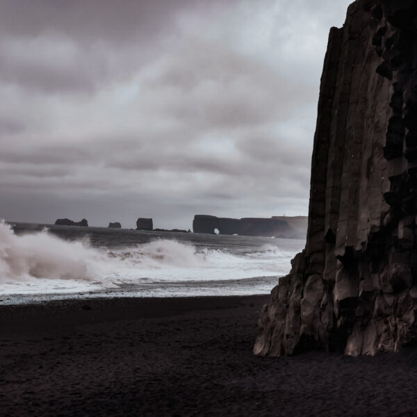 Reynisfjara in Südisland: Neue Sicherheitspläne, Sperrung bei akuter Gefahr nicht ausgeschlossen