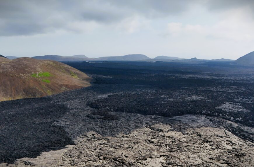 Lavafeld an den Sundhnúkagígar