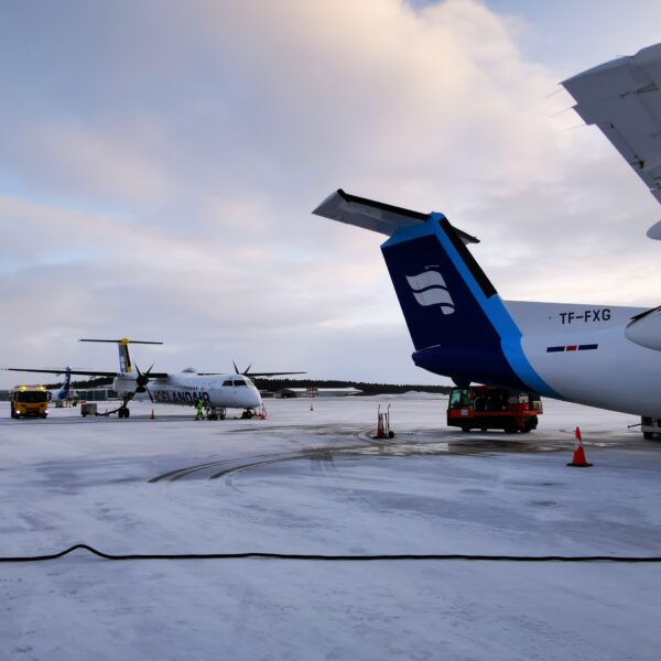 Droht Island Kerosin-Mangel im Flugverkehr durch Hormus-Blockade?