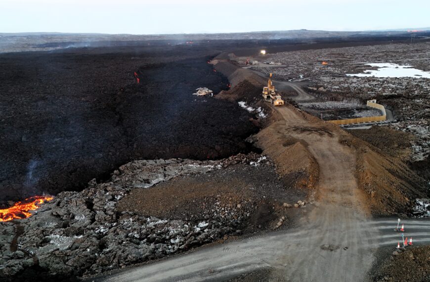 Islands Rechnungshof sieht Behörde des Nationalen Polizeipräsidenten beim Bau der Schutzwälle in Grindavík und Svartsengi überfordert