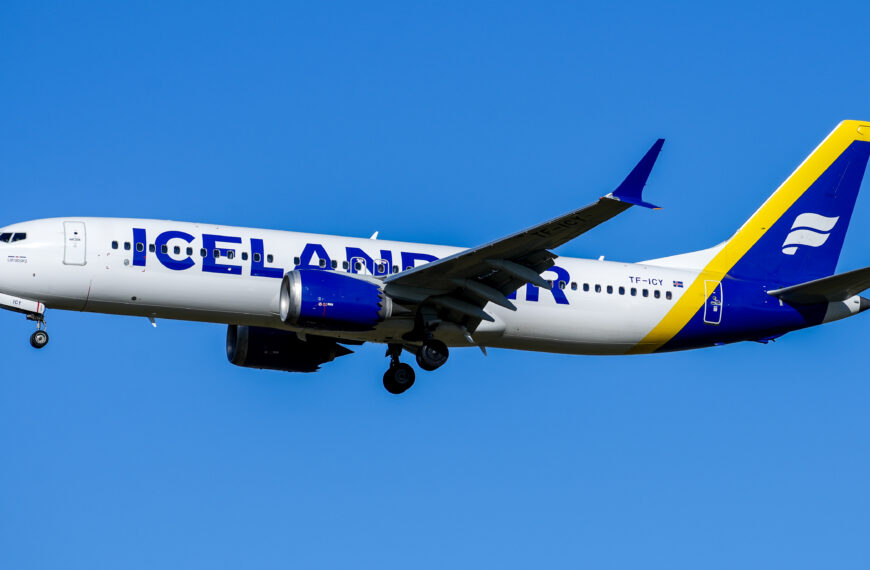 Icelandair im Krisenmodus: Flugstreichungen wegen Personalmangels – CEO vermutet „Geheim-Streik“
