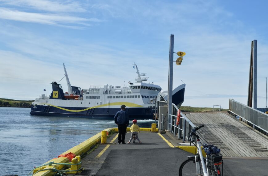 Westfjorde: Fähre zwischen Stykkishólmur und Brjánslækur wird vorübergehend zugunsten Westmännerinseln eingestellt
