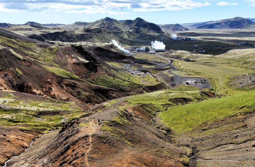 Stärkstes Erdbeben seit 2022 erschüttert Region bei Hellisheiði