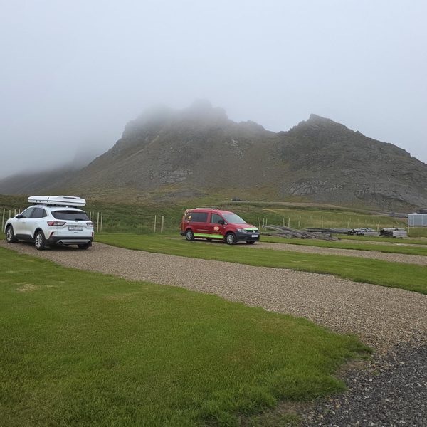 Neuer Campingplatz am Vestrahorn eröffnet und Tourismusstandort Horn wird ausgebaut